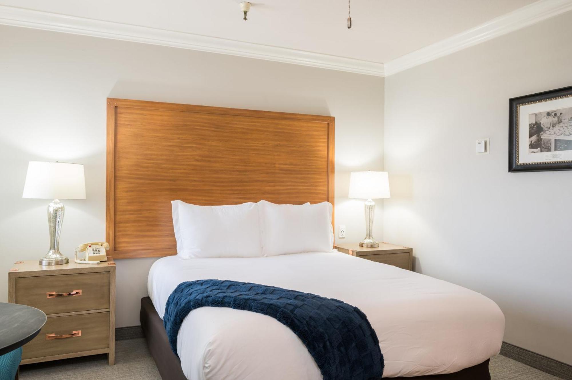 456 Embarcadero & 3* Morro Bay