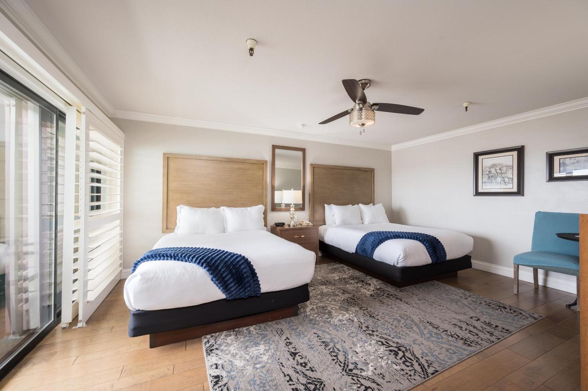 Inn 456 Embarcadero &
