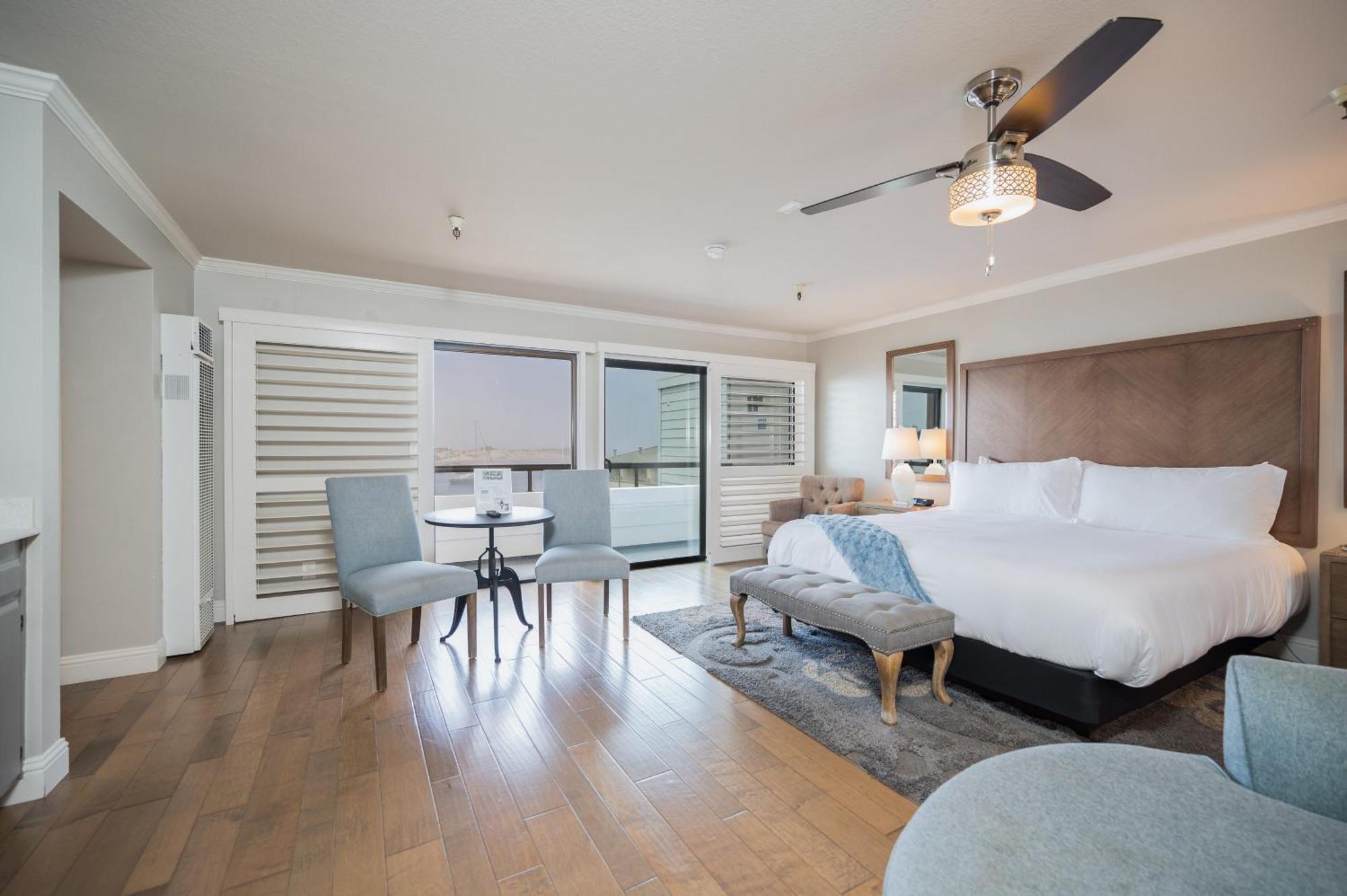 456 Embarcadero &