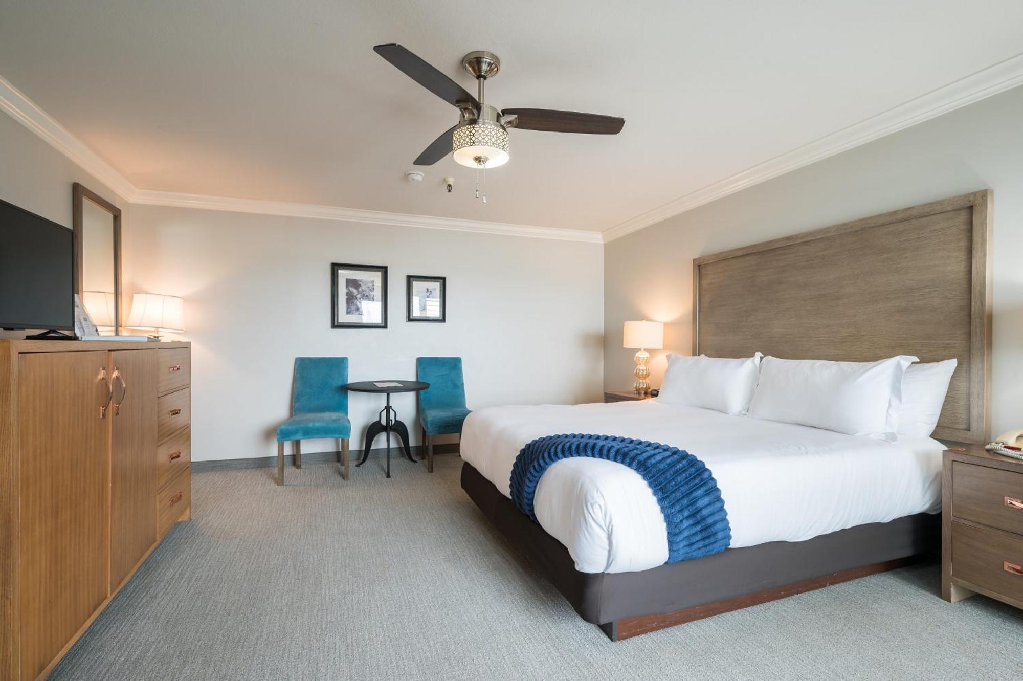 456 Embarcadero & Inn Morro Bay