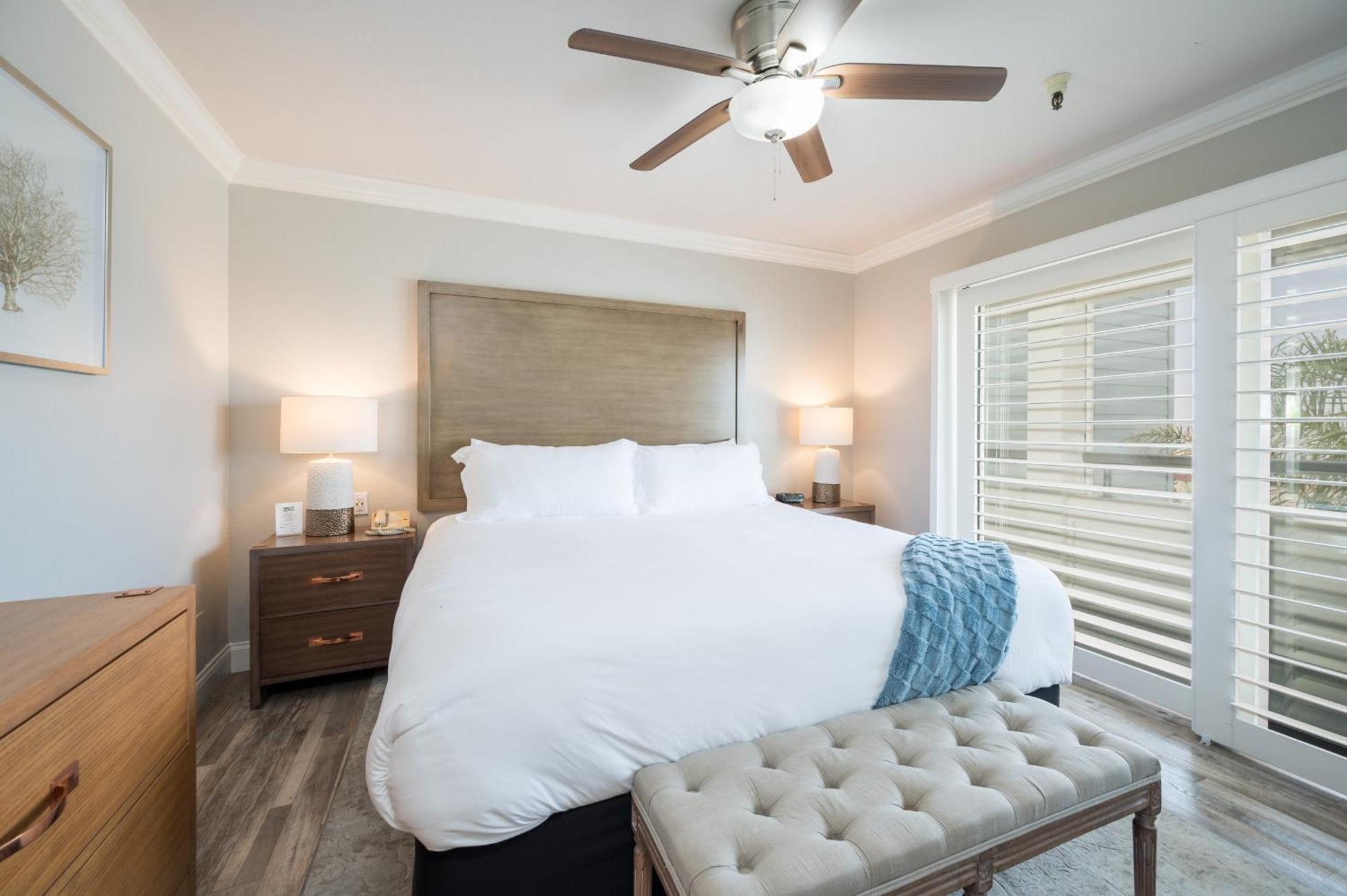 456 Embarcadero &