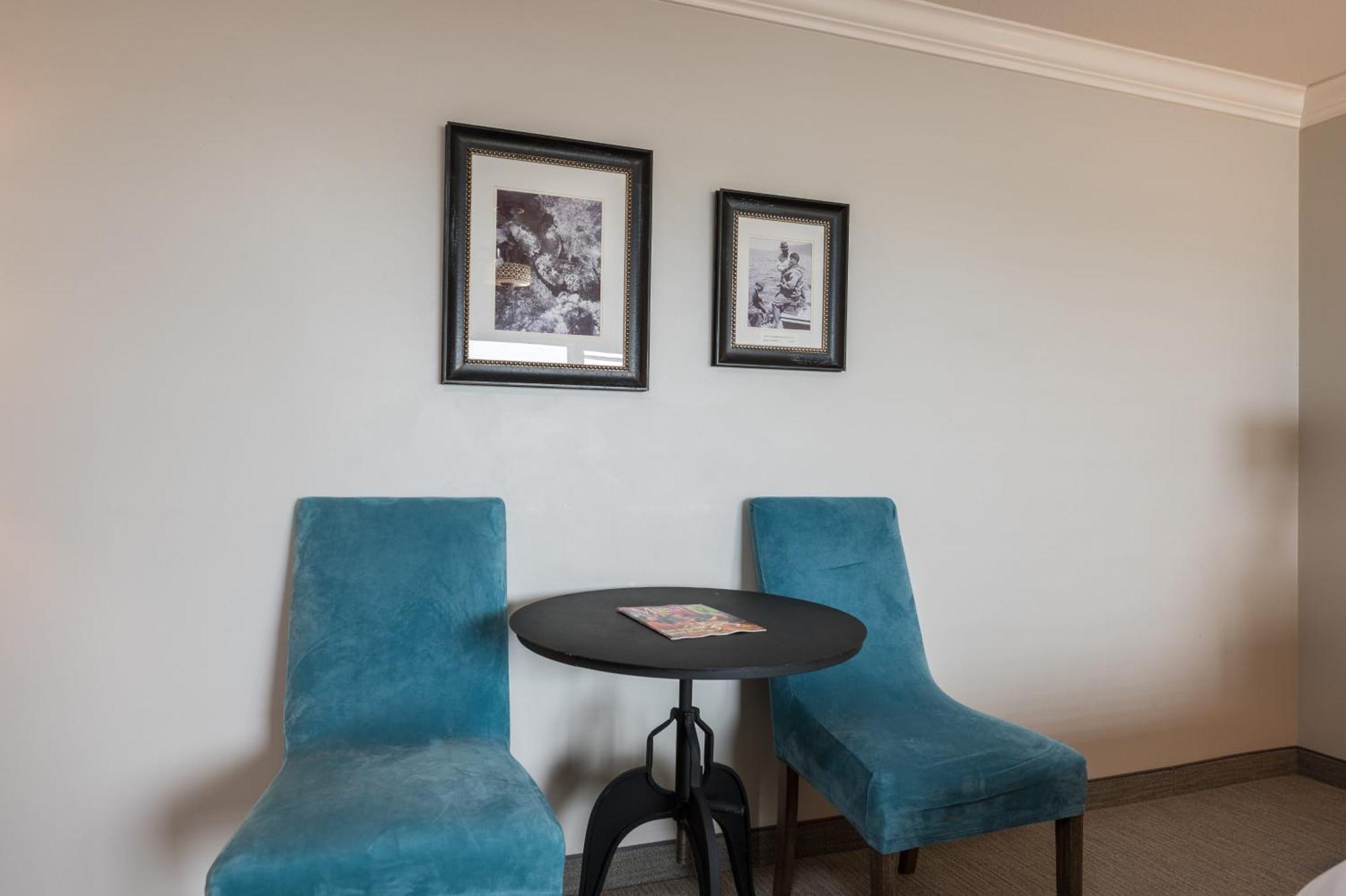 456 Embarcadero &