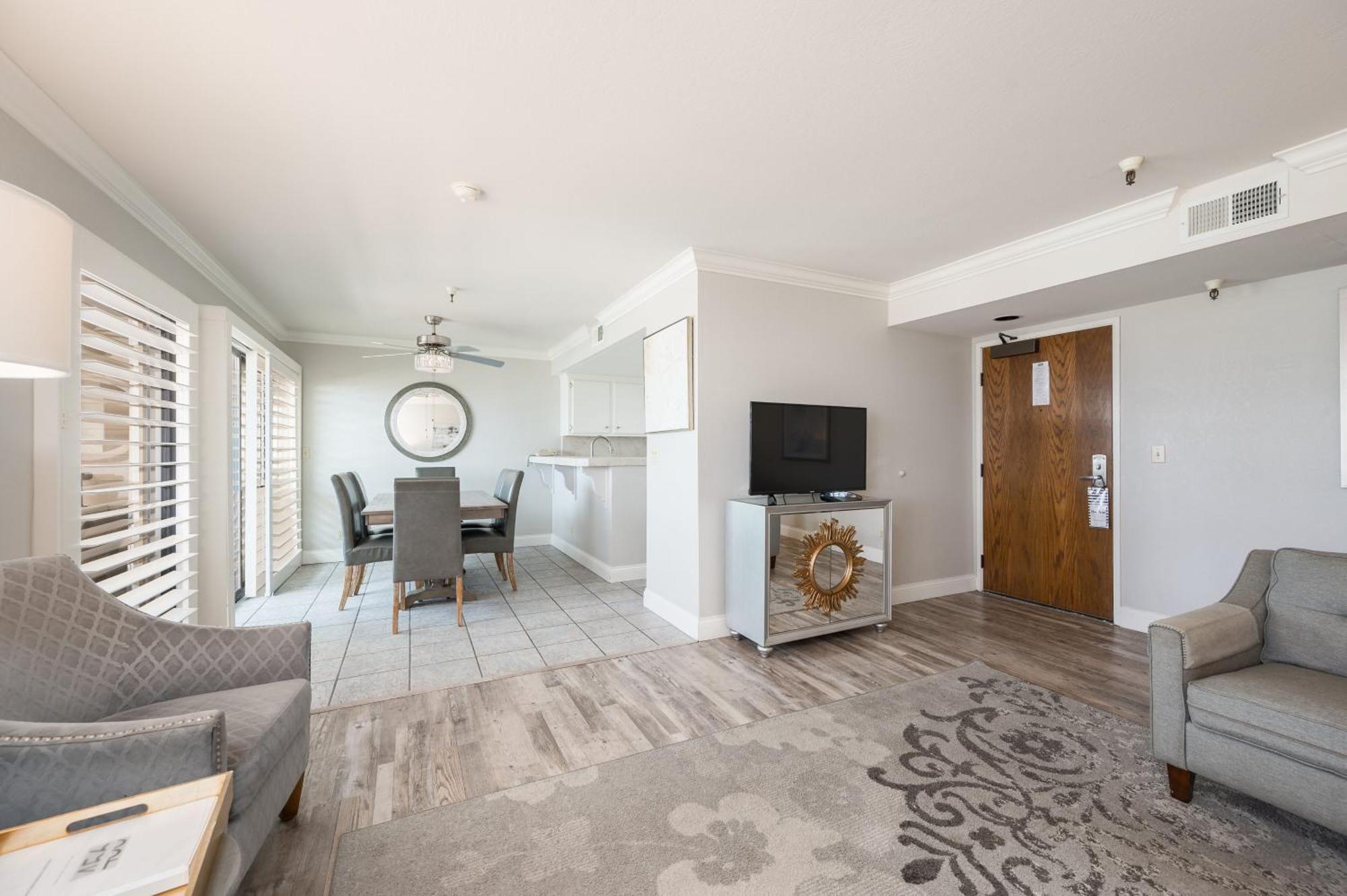 Inn 456 Embarcadero & 3*