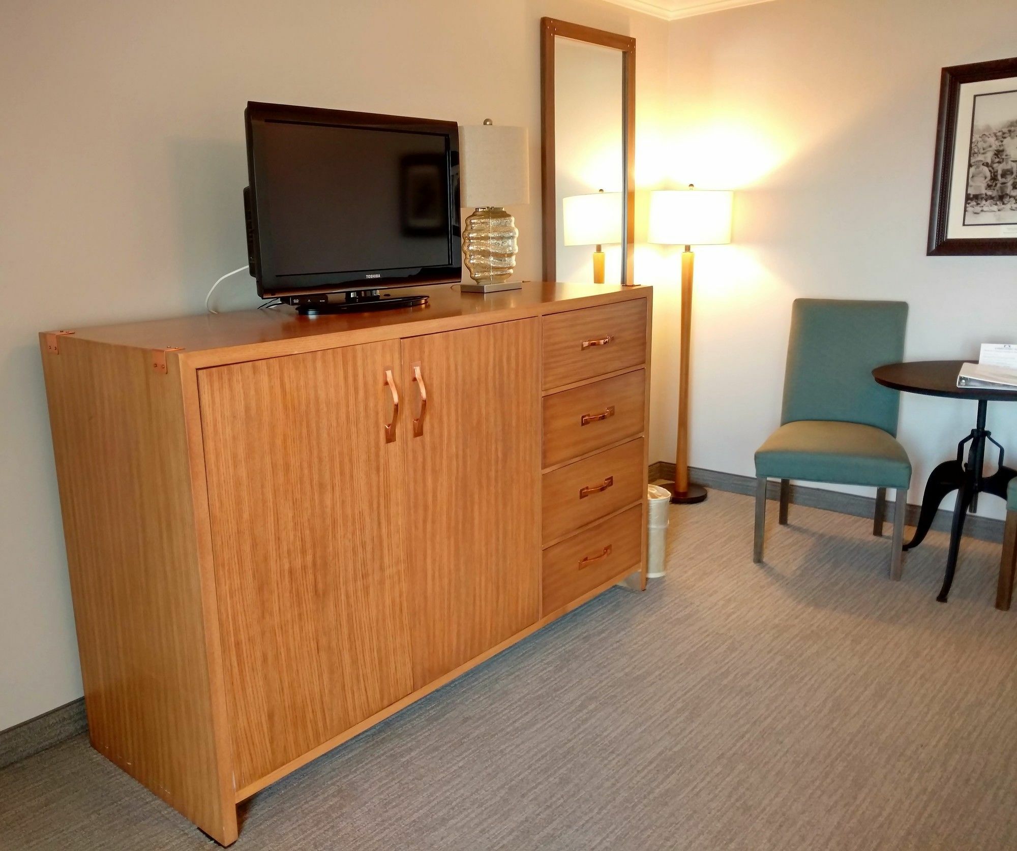 456 Embarcadero & Inn Morro Bay